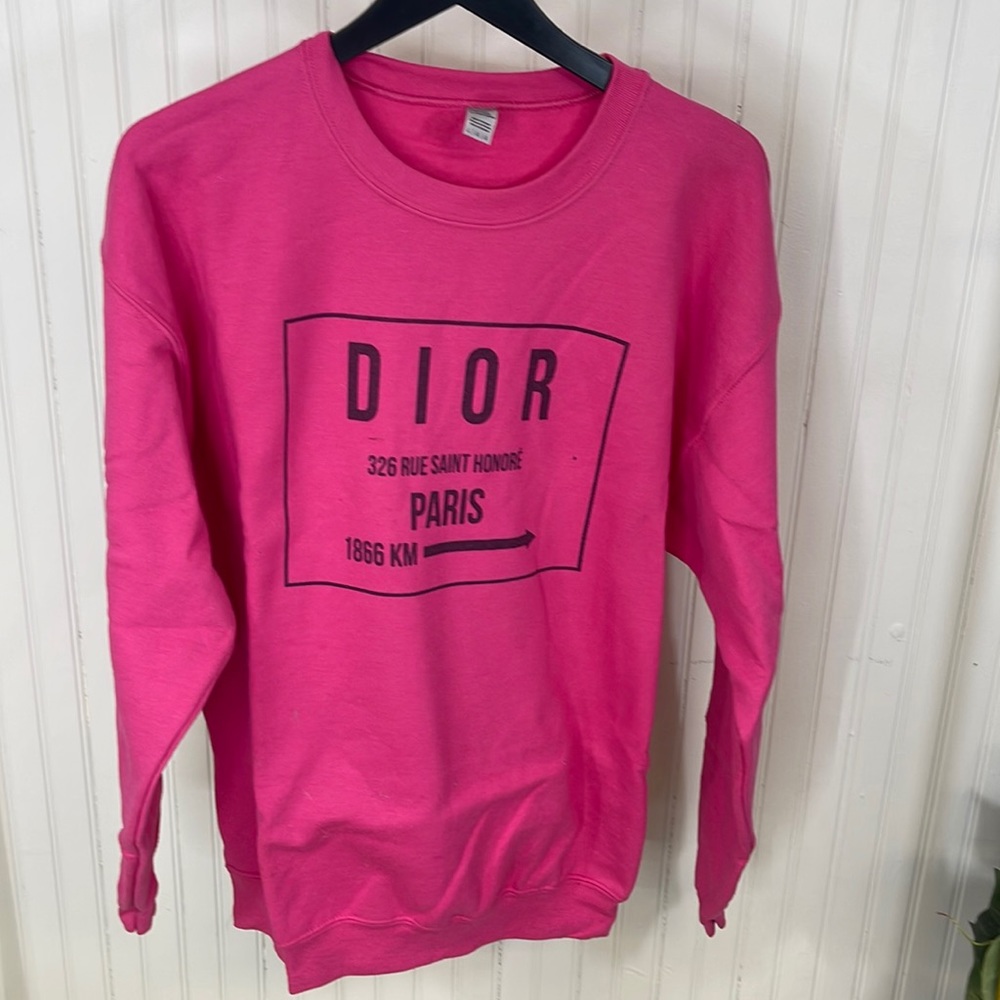 Graphic sweatshirt